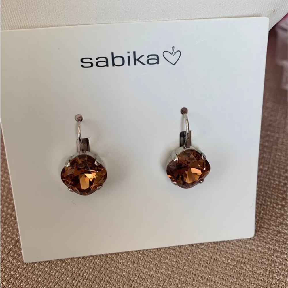 Sabika drop earrings